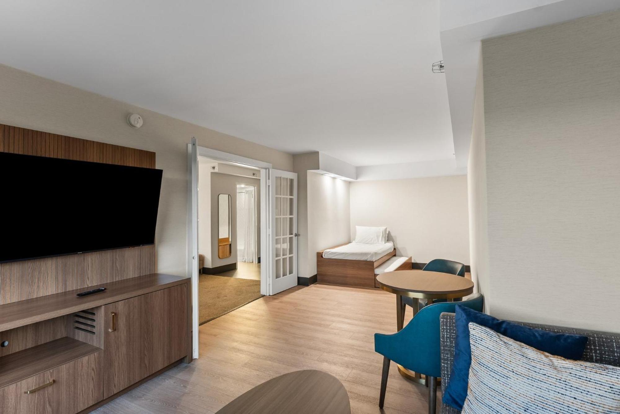 Holiday Inn Niagara Falls State Park Entry By Ihg Екстериор снимка