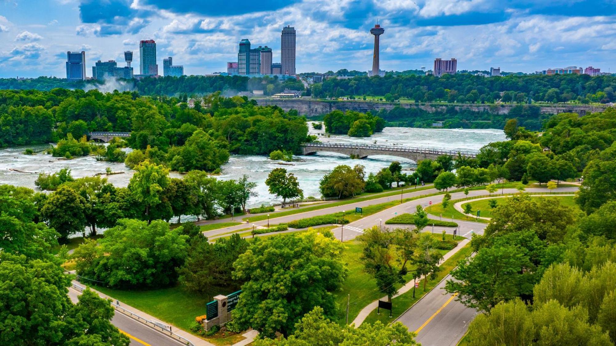 Holiday Inn Niagara Falls State Park Entry By Ihg Екстериор снимка