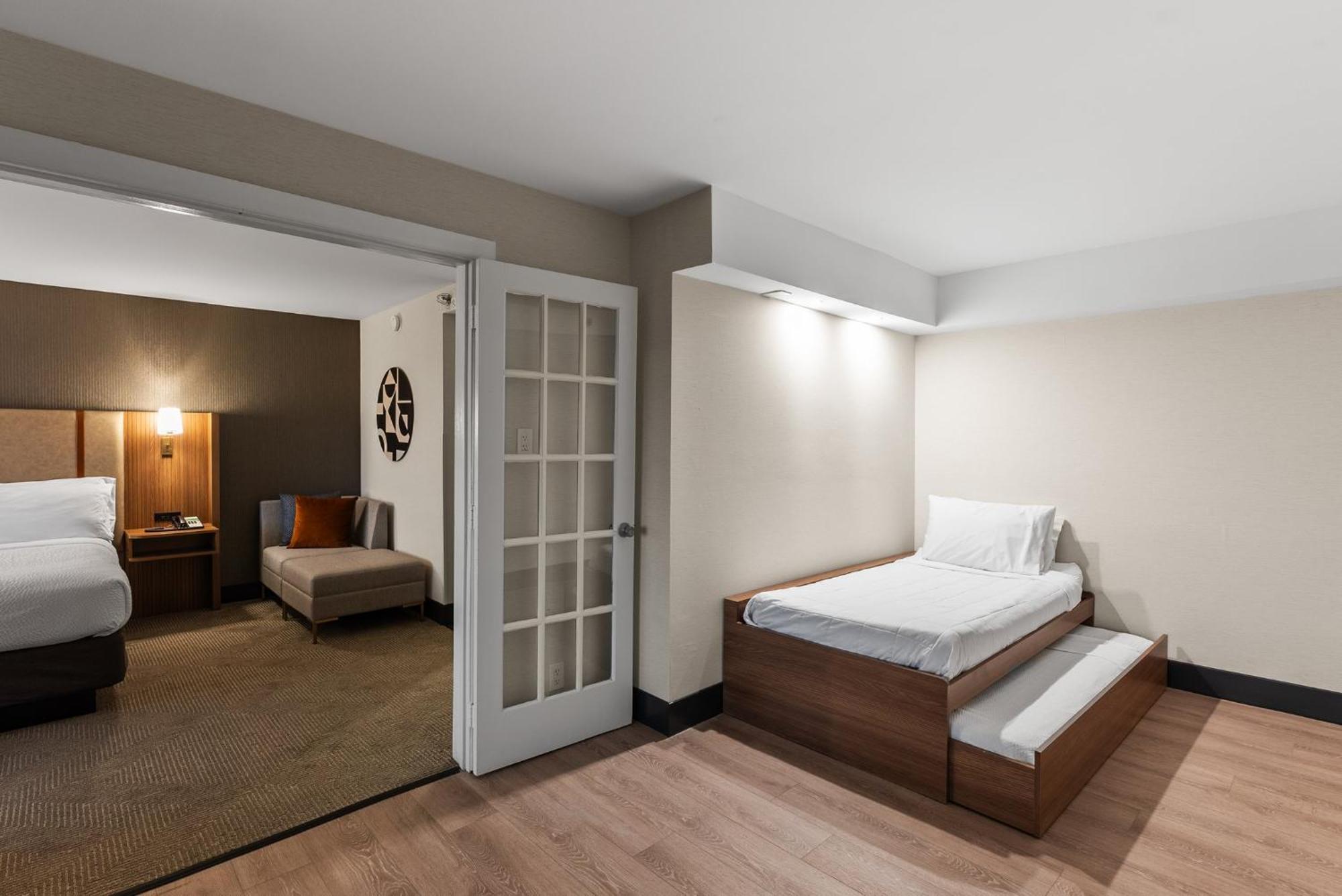 Holiday Inn Niagara Falls State Park Entry By Ihg Екстериор снимка